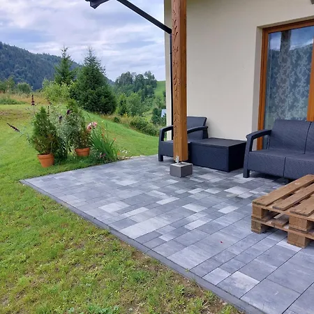 Dziewanna Apartment *